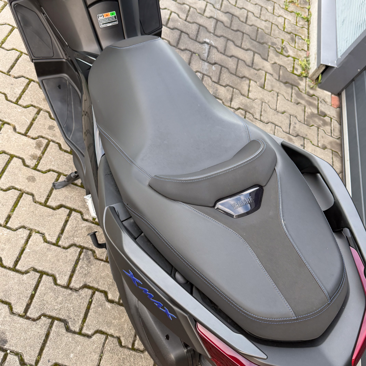 Yamaha XMAX 300 ABS | An 2025 | Y01632 [8]