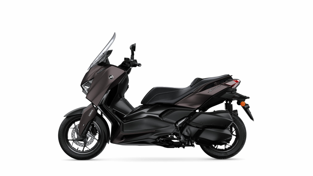 Yamaha XMAX 300 Tech Max [4]