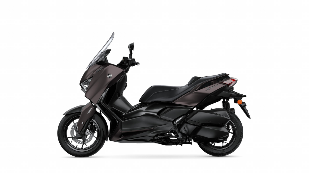 Yamaha XMAX 300 Tech Max+ [4]