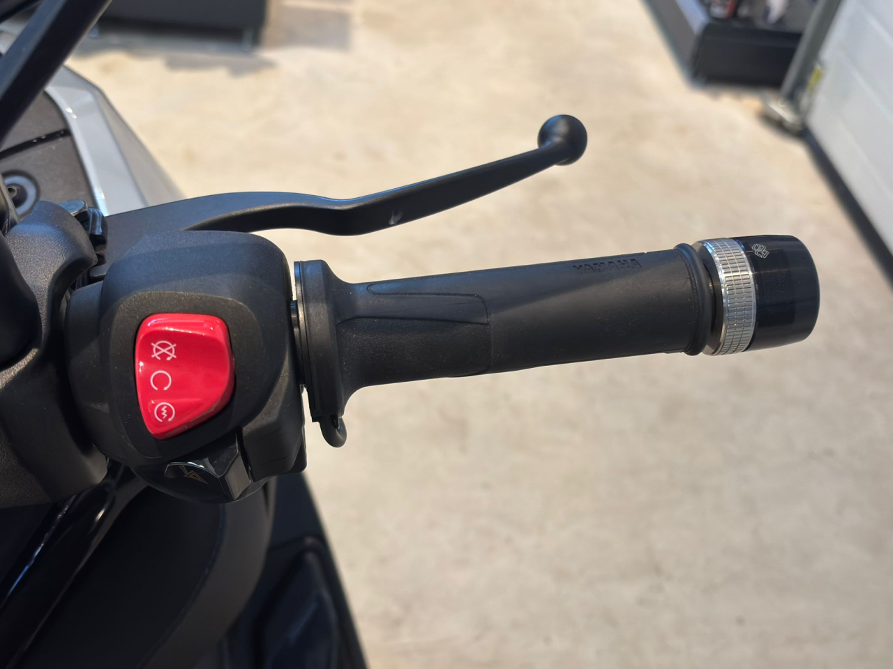 Yamaha XMAX 300 Tech Max+ ABS | An 2025 | Y00436 [6]