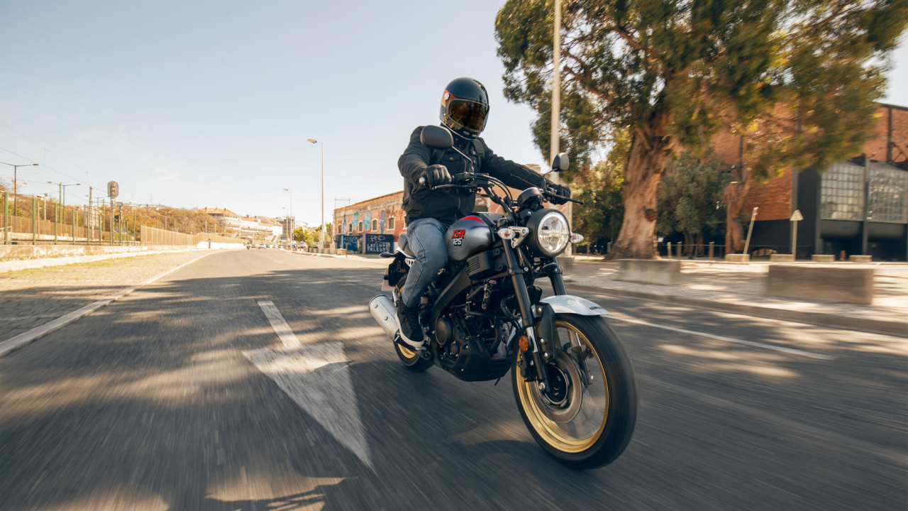 Yamaha XSR125 Legacy [4]