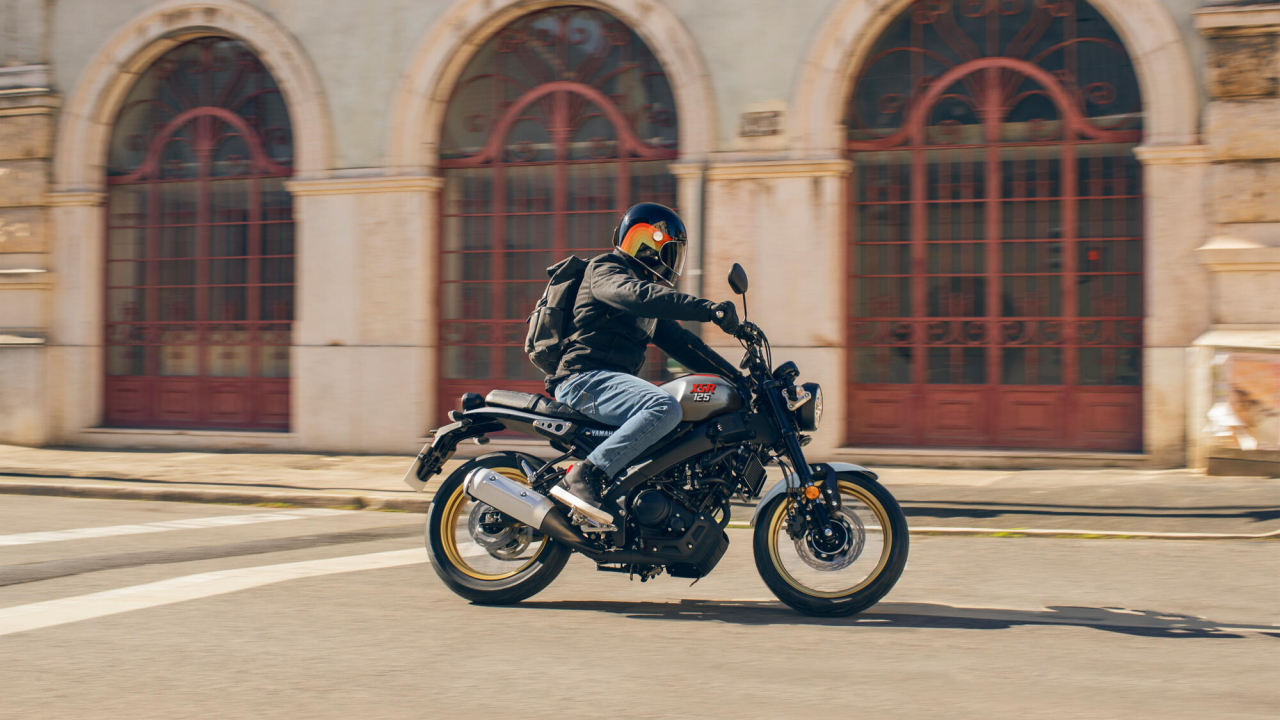 Yamaha XSR125 Legacy [6]