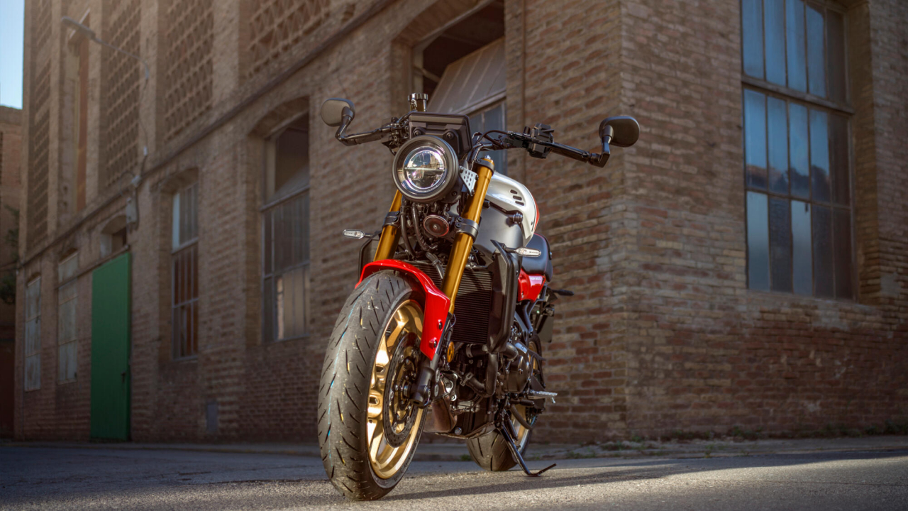 Yamaha XSR900 [10]