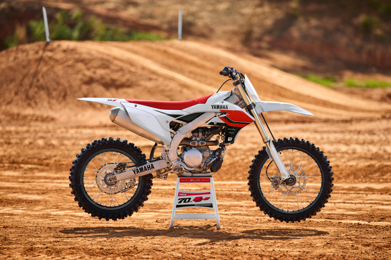 Yamaha YZ250 F 70TH Anniversary Edition [8]