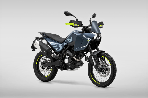Motociclete - Benelli BKX 125