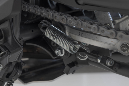 Cric central negru Honda XL750 Transalp (22-). Sw-Motech [4]