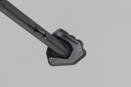 Accesorii Moto - Extensie talpa cric lateral negru/gri Honda CB750 / XL750 (22-). Sw-Motech