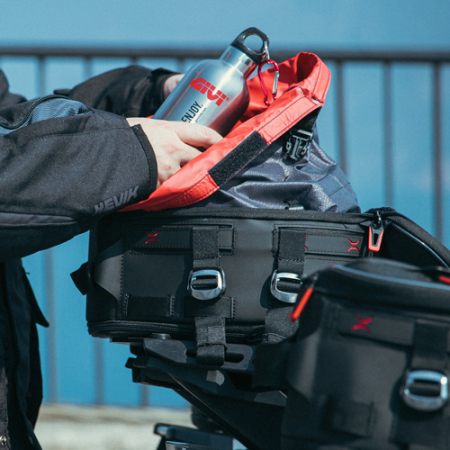 Geanta codita GIVI XL07 extensibila 9-12L [6]