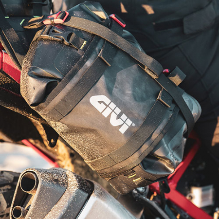 Geanta GIVI GRT722 impermeabila 8L [8]