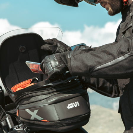 Geanta rezervor GIVI XL06 extensibila 15-20L [6]