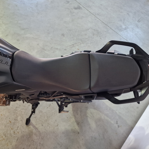 Honda Africa Twin 1000 DCT ABS | An 2017 | H07017 [9]