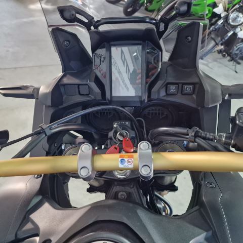 Honda Africa Twin 1000 DCT ABS | An 2019 | H00989 [5]