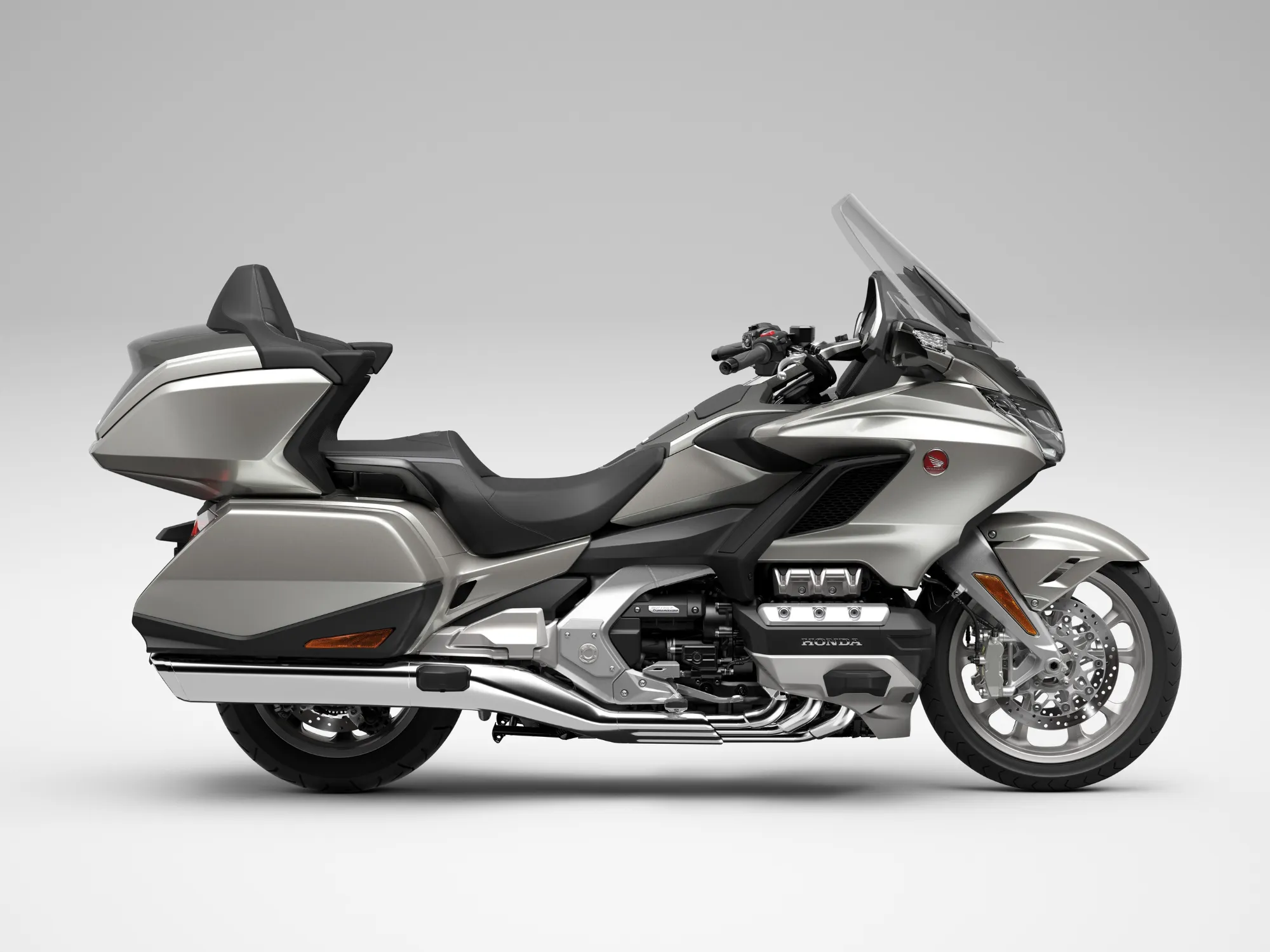 Motociclete - Honda Gold Wing Tour (DCT)