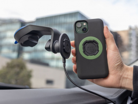 Husa Quad Lock MAG cu incarcare wireless pentru iPhone 15 [2]