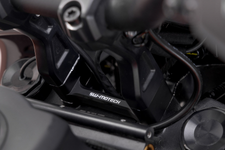 Inaltator ghidon H=30 mm. Negru. H-D Pan America 1250 (21-). Sw-Motech [2]