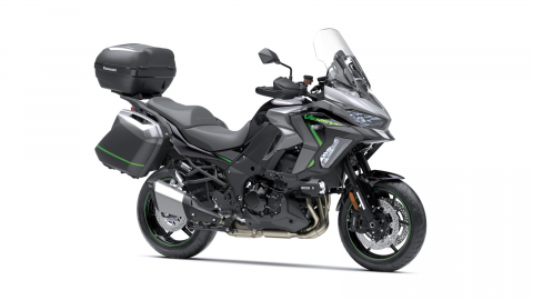 Inchirieri moto - Inchiriaza Kawasaki Versys 1100 S