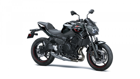 Inchirieri moto - Inchiriaza Kawasaki Z650