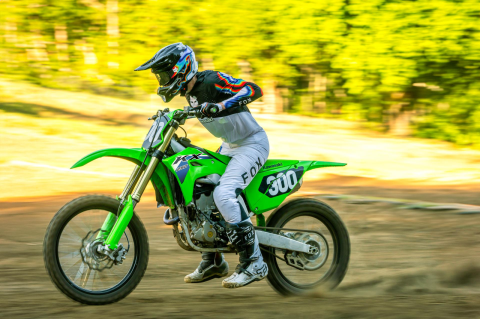 Kawasaki KX250 [4]