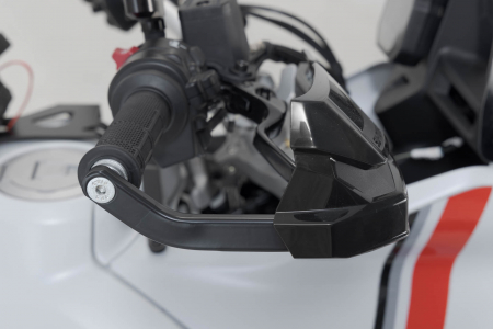 Kit Protecti Maini Kobra Negru. Ducati DesertX (22-). Sw-Motech [4]