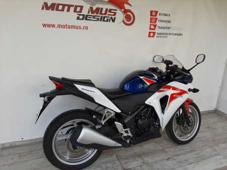 Motocicleta A2 Honda CBR 250R 250cc 26CP - H01599 [1]