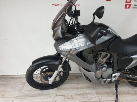 Motocicleta Honda Transalp 700 700cc 59CP - H00780 [12]