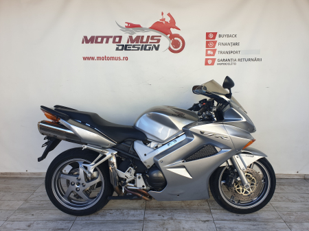 Motocicleta Honda VFR 800 800cc 107CP - H00134 [1]