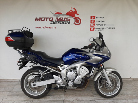 Motocicleta Yamaha FZ6 Fazer 600cc 76.5CP - Y01059 [0]