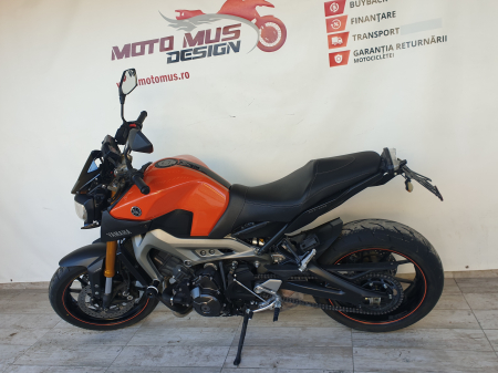 Motocicleta Yamaha MT-09 ABS 850cc 113CP - Y11953 [10]