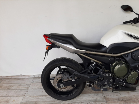 Motocicleta Yamaha XJ6 600cc 76.5CP - Y01775 [2]