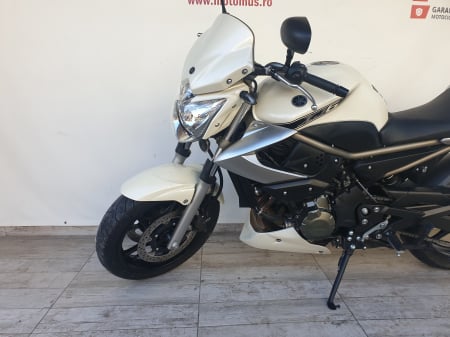 Motocicleta Yamaha XJ6 600cc 76CP - SUPERBA - Y04459 [8]