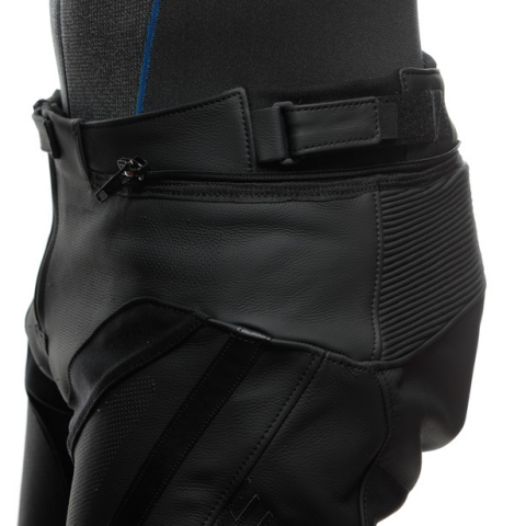 Pantaloni din piele perforata Dainese Delta 4 [10]