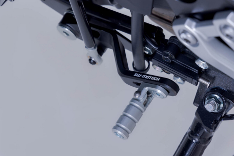 Pedala schimbator viteza Reglabil Suzuki GSX-8S / GSX-8R (22-). [6]