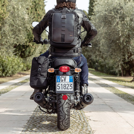 Rucsac / geanta codita GIVI CRM101 18L [10]