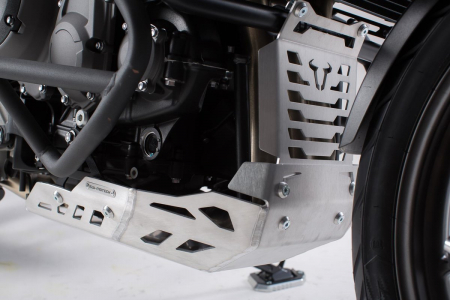 Scut motor Argintiu Triumph Tiger 1200 Explorer 2011- [2]