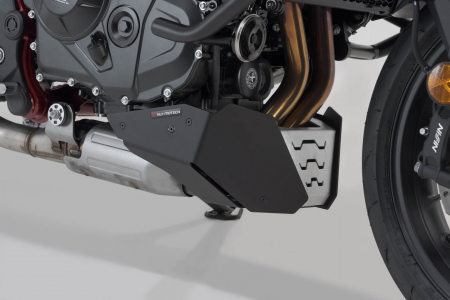 Scut motor frontal Honda CB750 Hornet (22-). Sw-Motech [1]