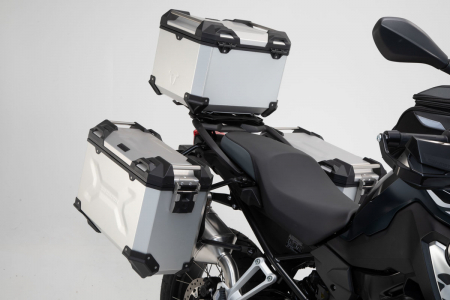 Set 3 cutii Adventure cu sistem fixare Argintiu. BMW F 750/850 GS. Stainless steel rack. [1]