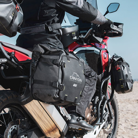 Set Genti Laterale GIVI GRT720 Canyon Impermeabile 25L [7]