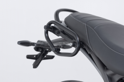 Set genti laterale Legend Gear LC Black Edition Triumph Speed 400 / Scrambler 400 X (23-). [2]