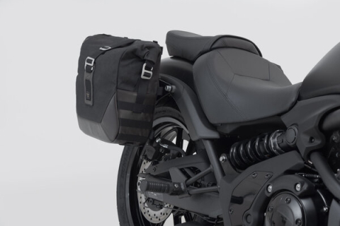 Set genti laterale Legend Gear Negru Kawasaki Vulcan S (16-). Sw-Motech [1]