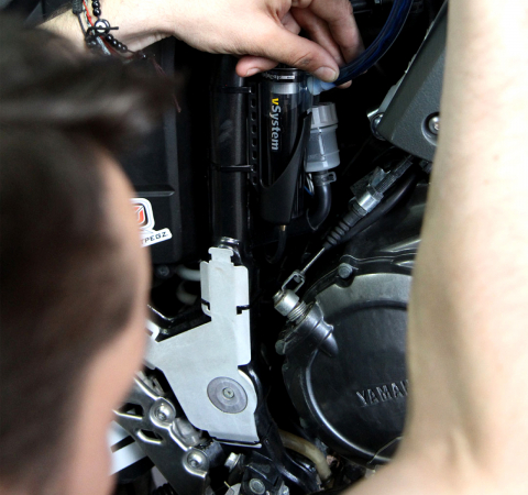 Sistem Scottoiler lubrifiere lant vSystem + lubrifiant biodegradabil verde [5]