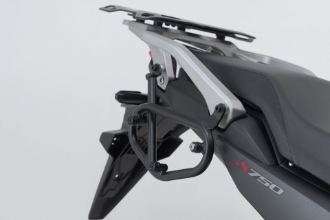 Suport geanta SLC dreapta Honda XL750 Transalp (22-). [3]