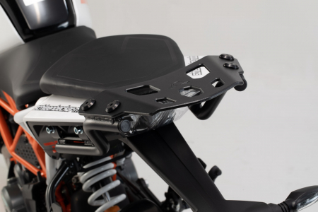 Suport top case Street-Rack Negru. KTM 125 / 390 Duke (17-). [3]