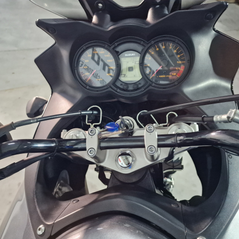 Suzuki V-Strom 650  | An 2010 | S44217 [5]