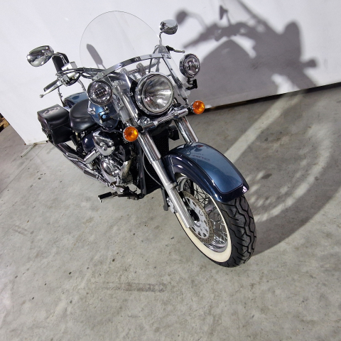 Suzuki Volusia VL800 | An 2002 | S04549 [1]