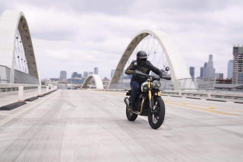 Triumph Scrambler 400 X [11]