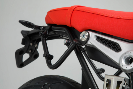 Universal side bracket dreapta pentru SLC side carrier. Incl. net. [1]