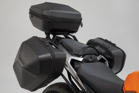 Genti-Cutii-Coburi - Set genti laterale Urban ABS cu sistem fixare 2x 16