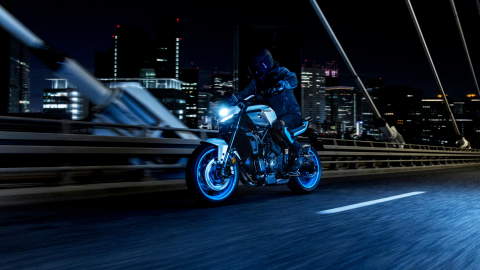 Yamaha MT-07 Y-AMT Automat [6]