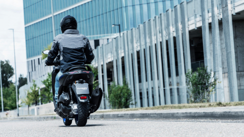 Yamaha NMAX 125 [18]