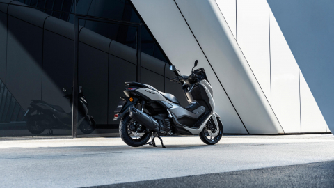 Yamaha NMAX 125 Tech MAX [28]